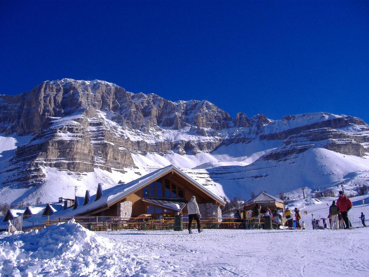 Spinale Casa In Centro, Arrivi Con Gli Sci! Sanificazione A Vapore Madonna di Campiglio Ngoại thất bức ảnh